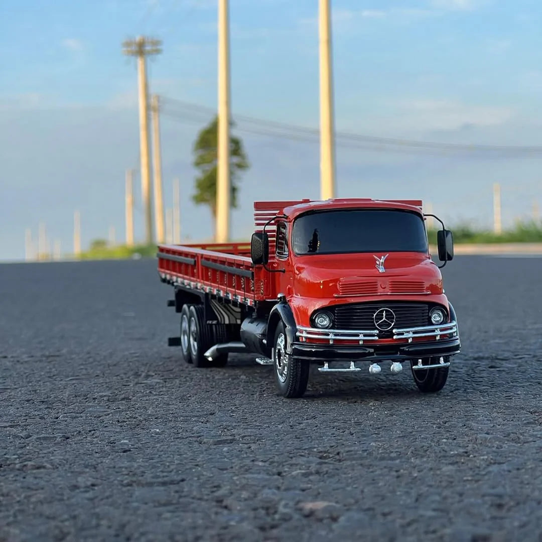 Combo 4 Miniaturas Clássicas Mercedes-Benz